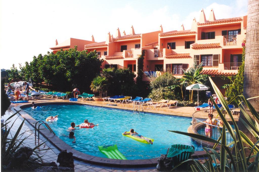 Bahia Park Hotel Cala En Porter  Facilities photo